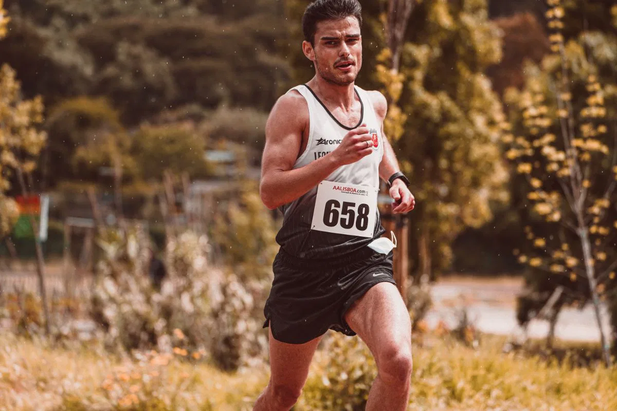 How To Run A Half Marathon Without Training For It? (5 Tips)