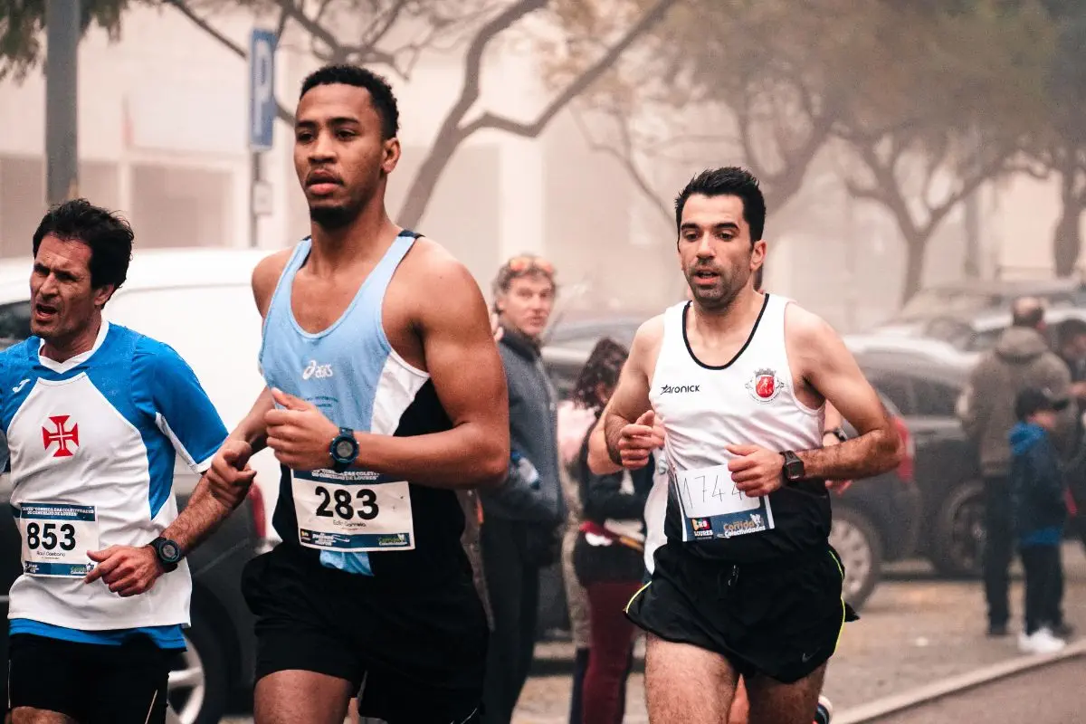 A reasonable sub-3-hour marathon training plan should begin 20-24 weeks before the event.