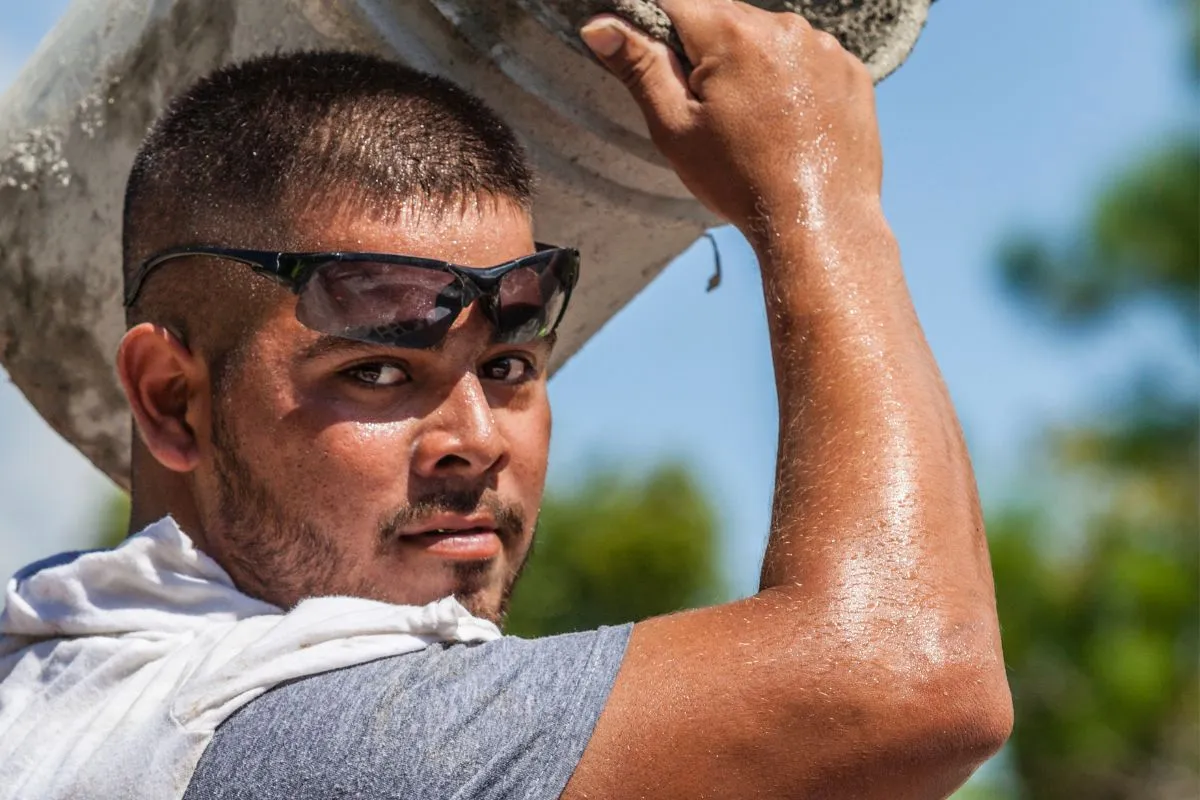 How Heavy Is The Spartan Bucket Carry? And How To Get Grip On It?